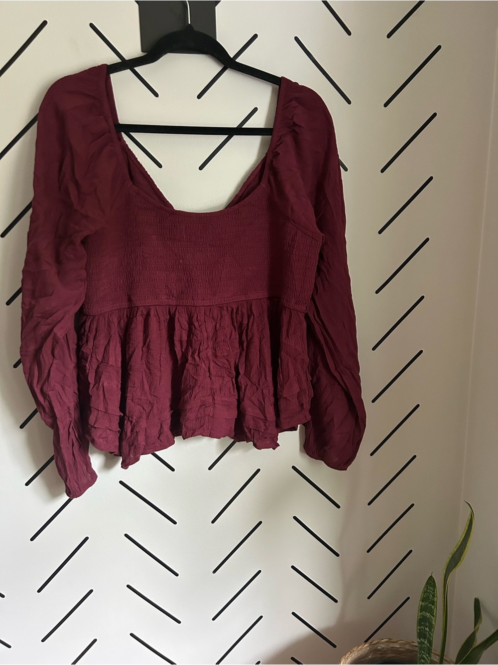 NWT burgundy Hollister Co. Easy Lace Bust Babydoll Top long sleeve - Picture 6 of 6